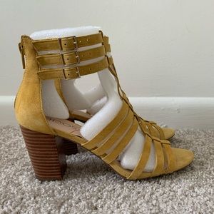 New  yellow mustard shoe from sole society.